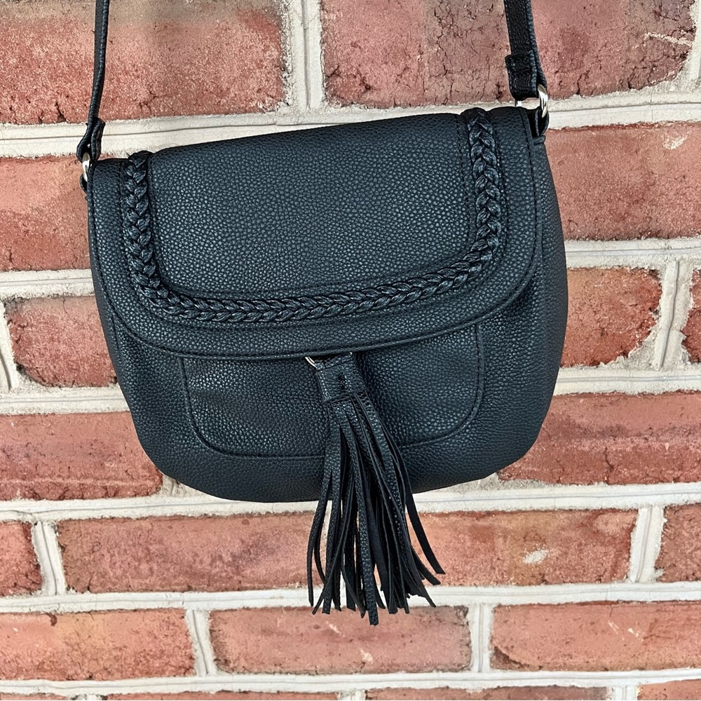 Nine West adjustable strap purse. Black and silver - Picture 1 of 10